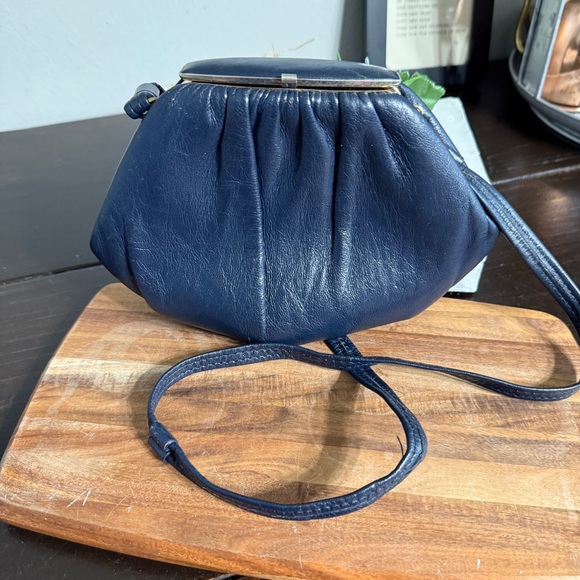 Elegant Navy Blue Leather Clutch - Picture 1 of 6